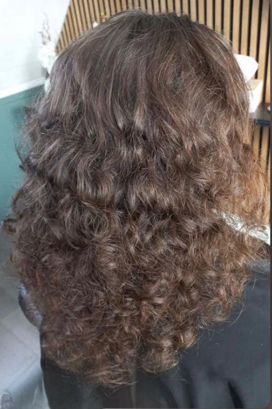 Haar voor het gebruik van de Lunavia shampoo bar